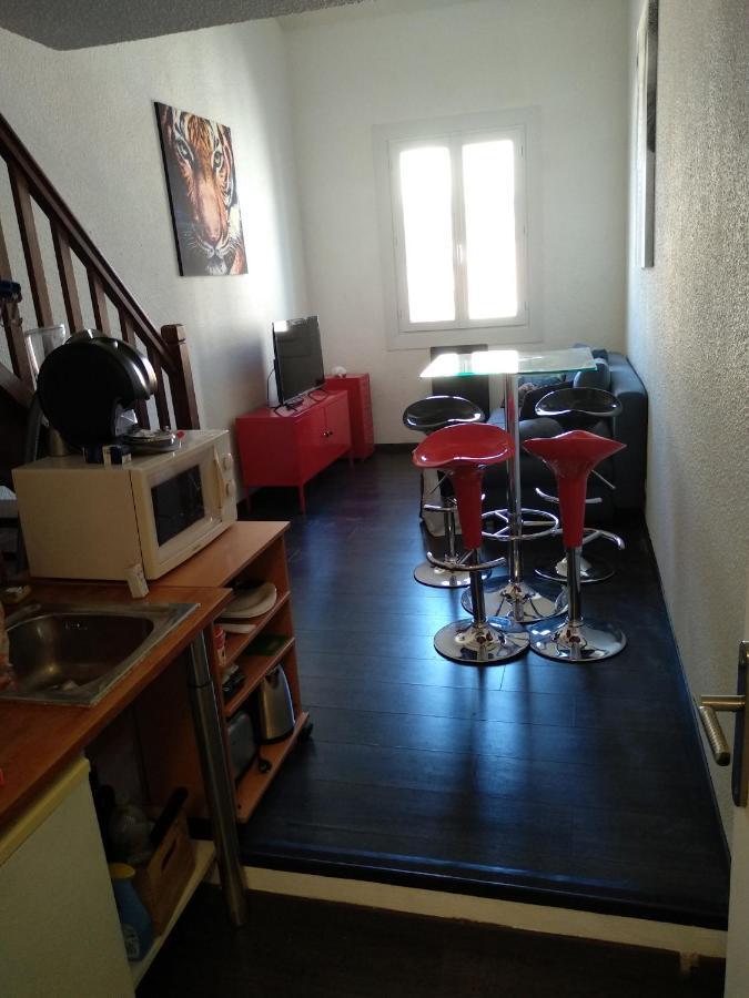 Duplex Vieux Port Complet 4 Couchages Climatise Entire 2 Beds For 4 Persons * Marseilles